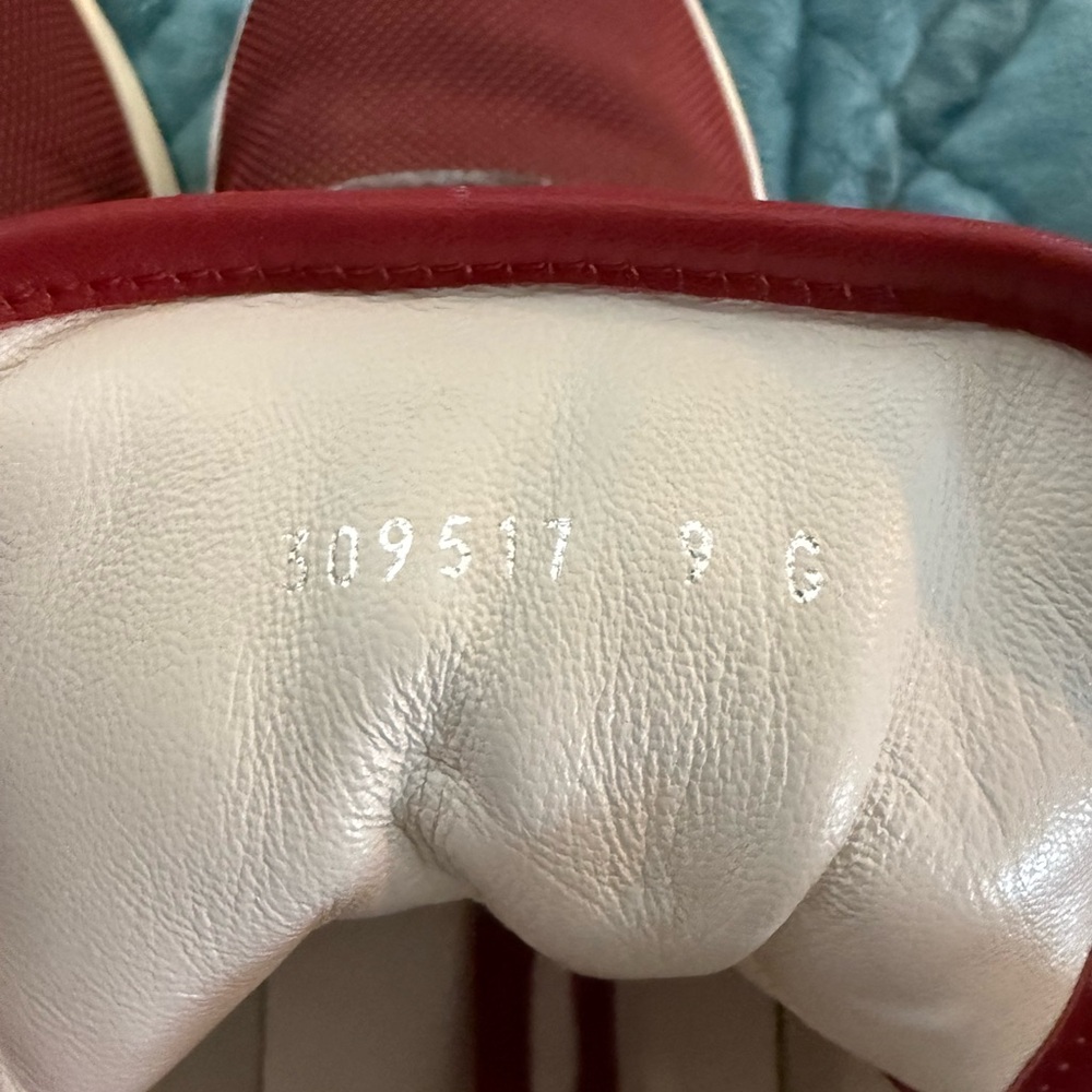 Gucci Red Sneakers Classic High-Top Design - Picture 7 of 7